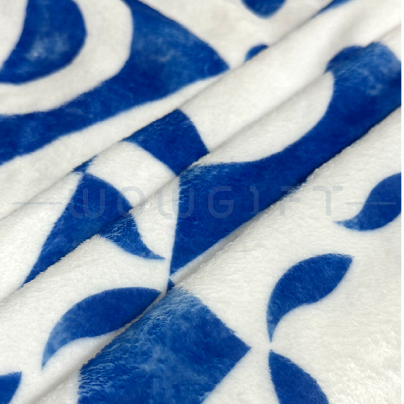 客製圖案毛毯．冬季辦公室暖心禮．企業團體活動贈品