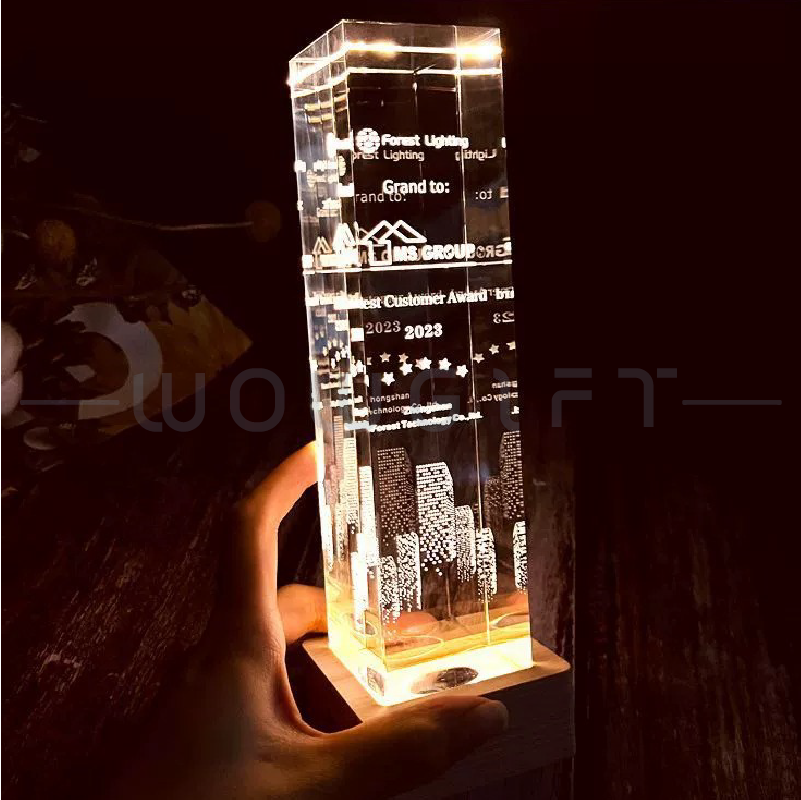水晶發光獎杯客製．雕刻獎座．員工表揚
