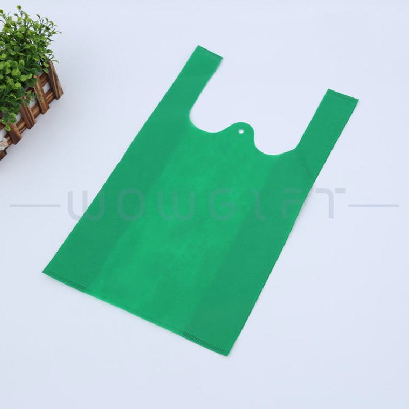 客製不織布袋．背心袋購物袋．超低價活動贈品