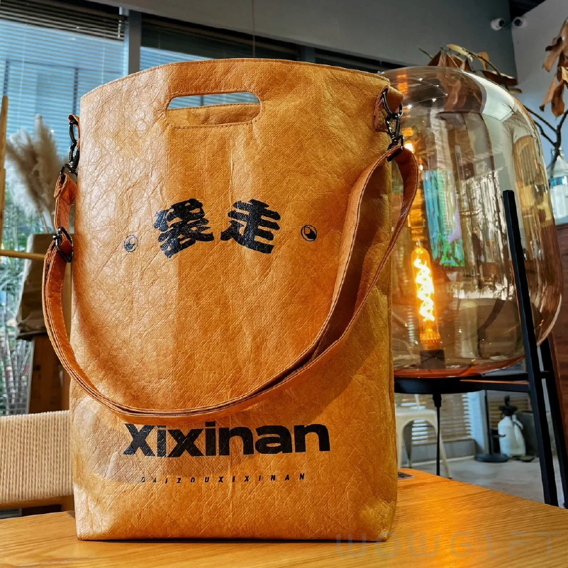 客製杜邦紙斜背袋．輕量環保肩背包