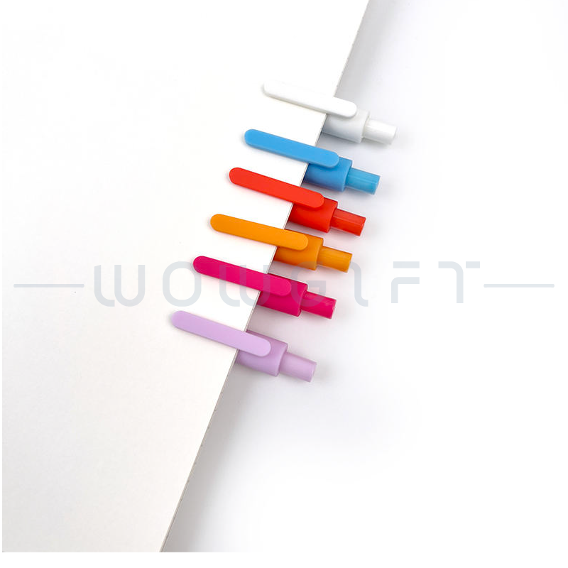 客製彩色按壓原子筆．多色塑膠廣告筆．企業活動贈品筆