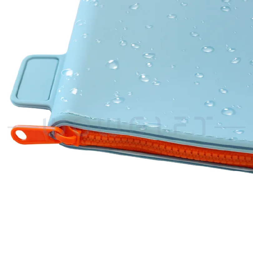 硅膠拉鍊化妝包 | 客製盥洗包