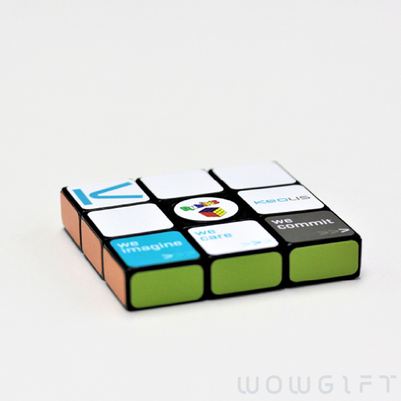 客製魔術方塊指尖陀螺．Rubiks 旋轉減壓玩具