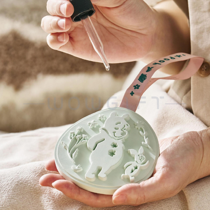 【小熊維尼】浮雕吊飾擴香石