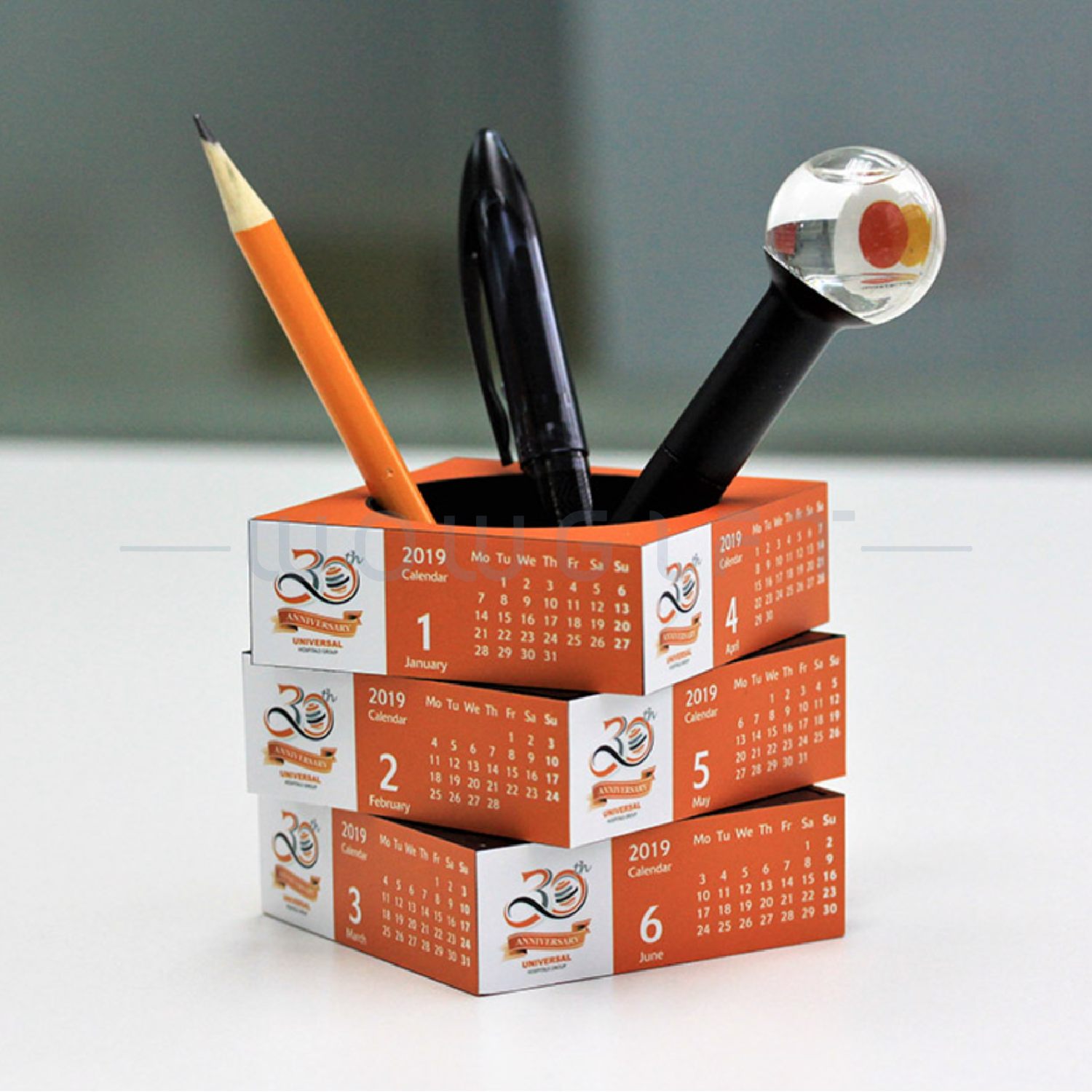 方塊滑動筆．筒旋轉方塊造型桌上收納