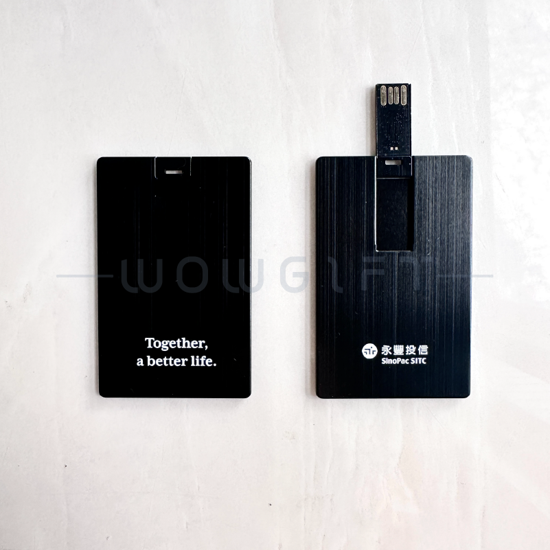 USB插頭、便條紙、吸管杯等